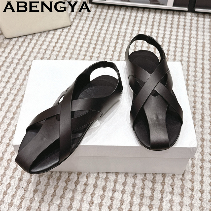 รองเท้าแตะสไตล์ชาติพันธุ์แบบสา - The Ethnic Fashion บทวิจารณ์และราคา