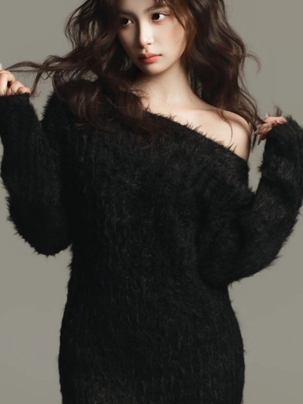 ชุดถ่ายภาพบุคคลสีดำแบบไหล่เดีย - New Ethnic Fashion บทวิจารณ์และราคา